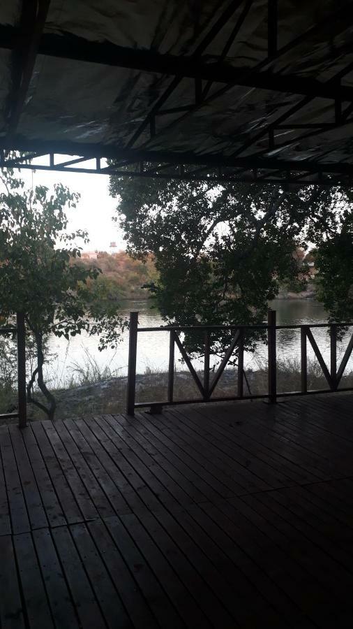 Divundu Guest House المظهر الخارجي الصورة
